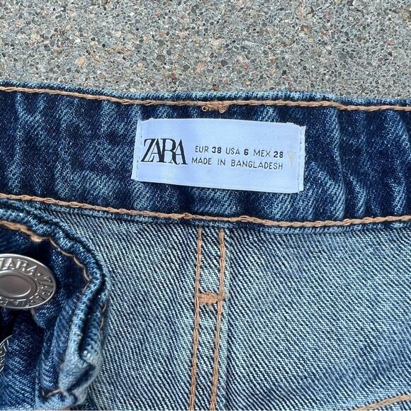 Zara high rise button fly cut off fray hem festival Jean shorts - Picture 3 of 3